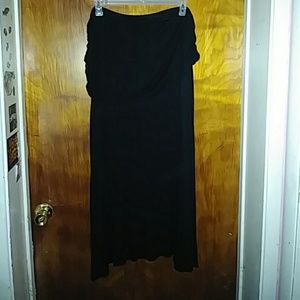 **SOLD** Black maxi skirt